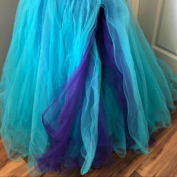 NEW SHERRI HILL SZ 4 BLUE PURPLE JEWEL TULLE STRAPLESS FORMAL EVENING GOWN - Picture 4 of 7